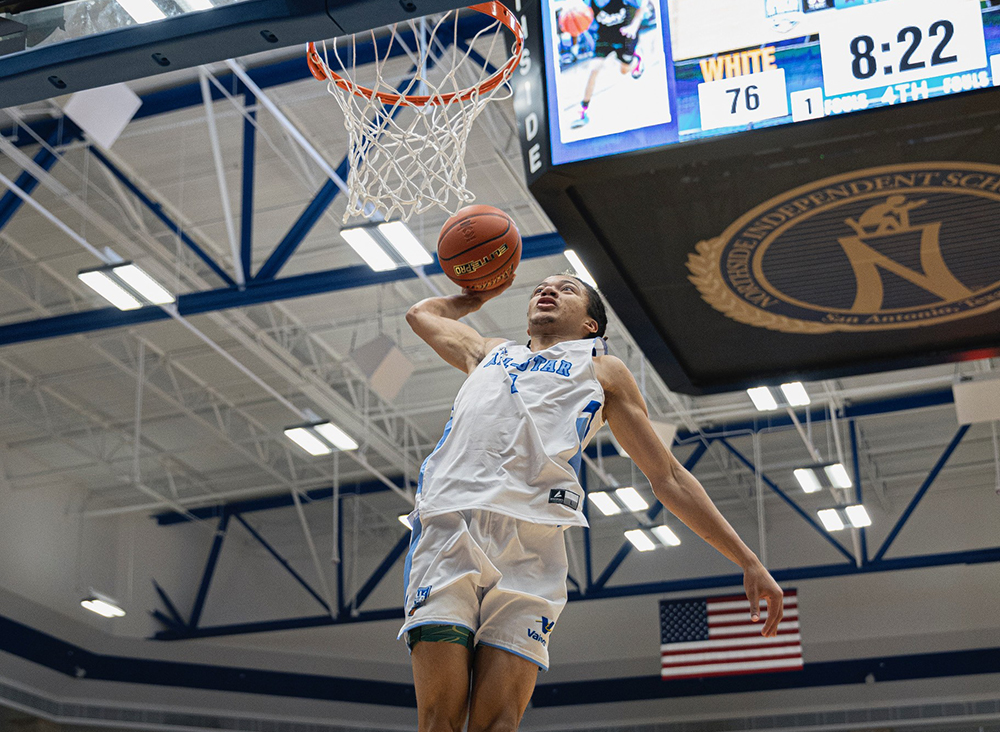 Kingston Flemmings dunks at the 2025 San Antonio Sports All-Star Basketball Game presented by Valero